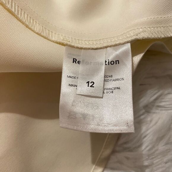 Reformation Venetia Silk Wedding Dress in Ivory Size 12 NEW - Picture 8 of 11